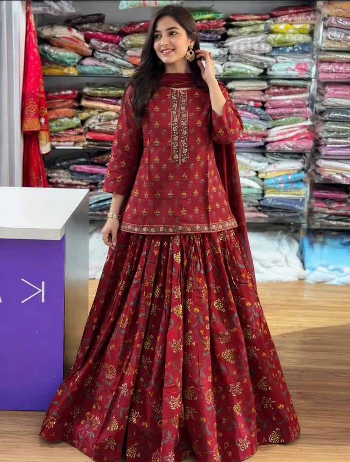 Gopi Viral Dress